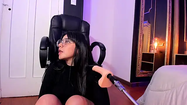 JeyLee online show from February 10, 2025, 6:24 pm