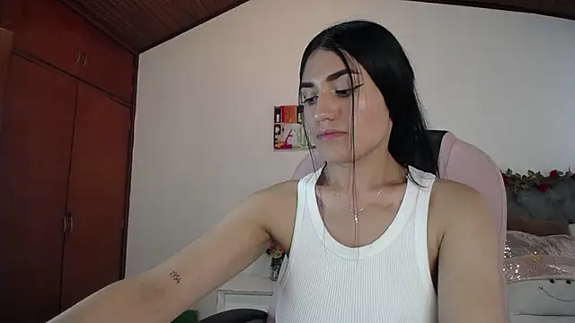 Snapshot of Alheli_16 chatting on December 13, 2024, 3:32 pm Alheli 16 online show from December 13, 2024, 3:32 pm