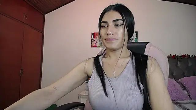 Snapshot of Alheli_16 chatting on January 17, 2025, 11:27 am Alheli 16 online show from January 17, 2025, 11:27 am