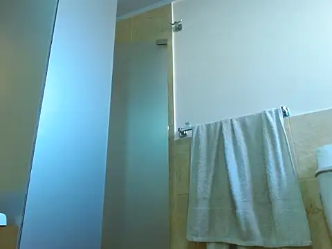 Snapshot of hornymilf_69xxx chatting on January 21, 2025, 2:59 pm hornymilf 69xxx online show from January 21, 2025, 2:59 pm