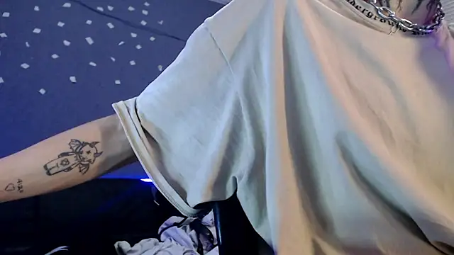 Snapshot of Andy_bapho chatting on September 20, 2025, 2:07 pm Andy bapho online show from September 20, 2025, 2:07 pm