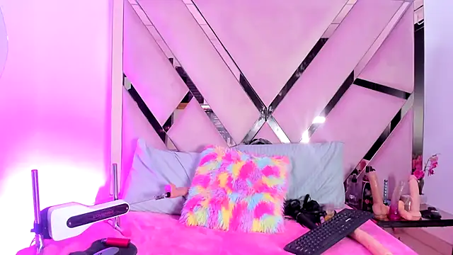 Freyaht online show from February 21, 2025, 8:51 am