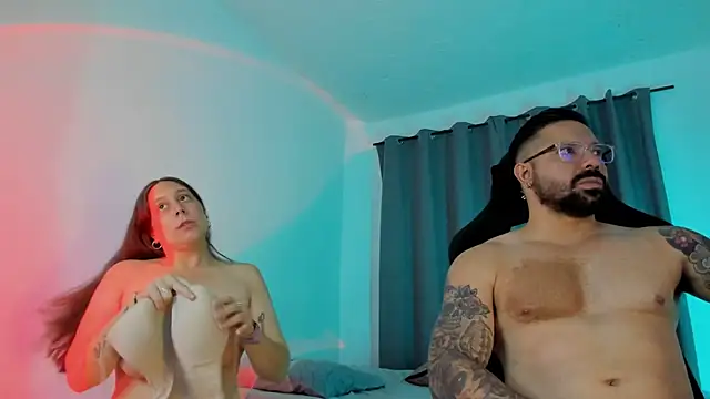 FreeLoveCouple online show from March 12, 2026, 1:56 am