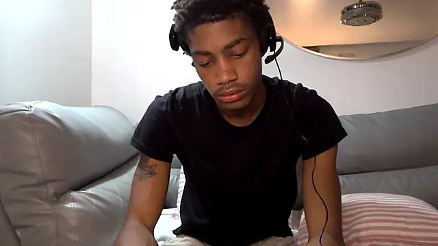 Skinnyblackman online show from October 10, 2025, 10:42 pm