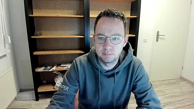 Snapshot of green_oasis100 chatting on January 8, 2025, 9:34 pm green oasis100 online show from January 8, 2025, 9:34 pm