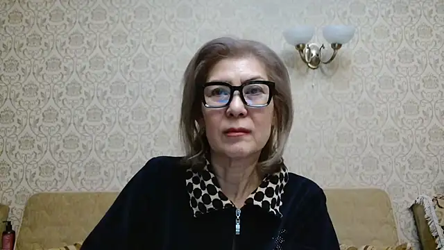 Elegant00Lady online show from November 27, 2025, 5:48 pm