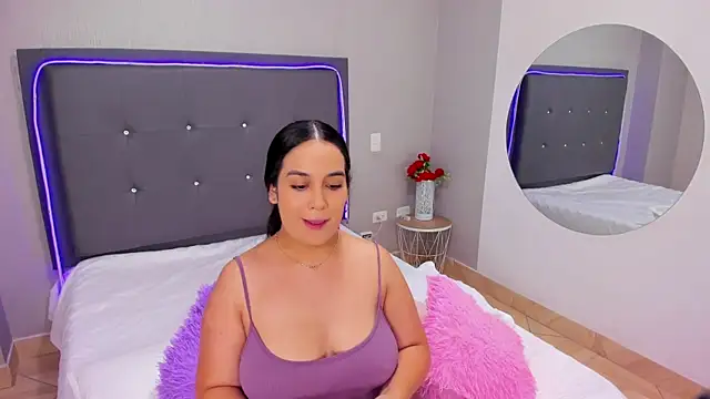 emma lye online show from January 22, 2025, 10:15 pm