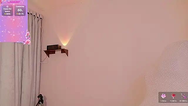 juli juliana online show from January 31, 2025, 1:33 am