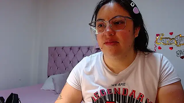 lanaqueen699 online show from October 14, 2025, 12:28 pm