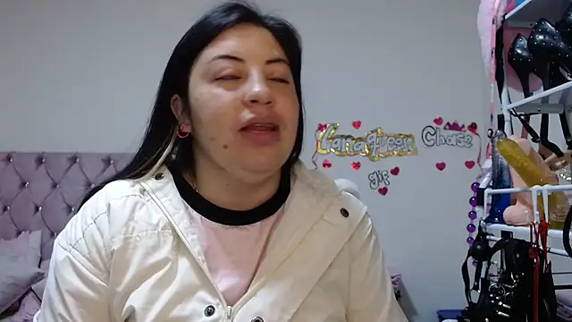 lanaqueen699 online show from February 23, 2026, 12:13 pm