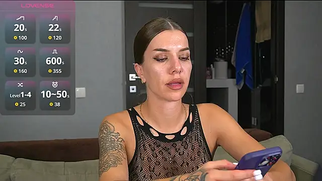 Alice melice online show from September 15, 2025, 7:14 pm