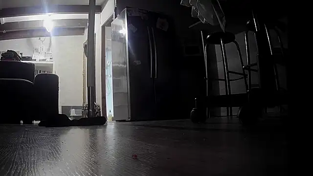 Snapshot of FLakiReve chatting on October 30, 2025, 5:35 pm FLakiReve online show from October 30, 2025, 5:35 pm