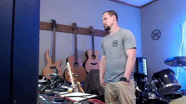 Snapshot of itsjameswebbscope chatting on February 9, 2026, 7:07 pm itsjameswebbscope online show from February 9, 2026, 7:07 pm