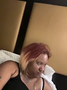 Snapshot of PrettyGal_Tingz chatting on June 6, 2026, 5:17 pm PrettyGal Tingz online show from June 6, 2026, 5:17 pm