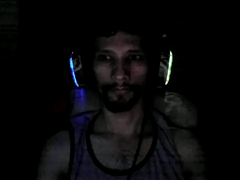 LucasMarcelo85 online show from January 15, 2025, 10:27 am