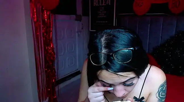 Violettasquirt online show from February 27, 2025, 9:25 pm