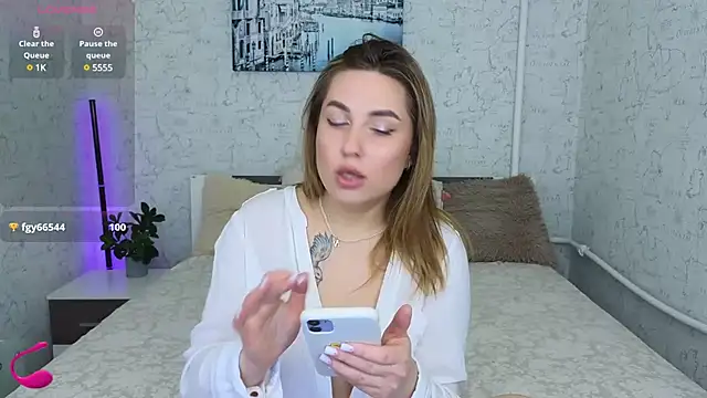 KisssAmmeli online show from March 14, 2025, 2:41 pm