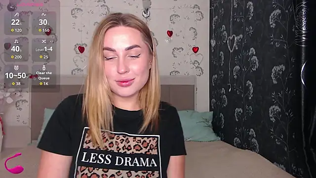 Snapshot of KisssAmmeli chatting on February 18, 2026, 4:14 pm KisssAmmeli online show from February 18, 2026, 4:14 pm