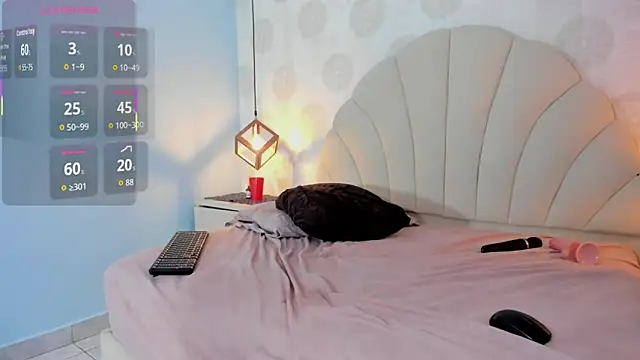 EVAGRECO online show from March 16, 2026, 5:44 am