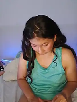 zoewilliams2 online show from March 21, 2026, 8:19 am