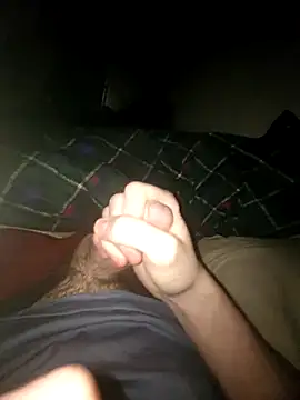 Snapshot of SoloExploder101 chatting on March 19, 2026, 1:31 am SoloExploder101 online show from March 19, 2026, 1:31 am