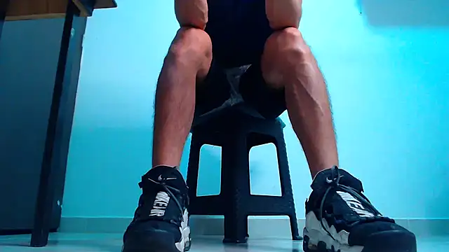 mastersmits online show from April 10, 2026, 1:11 am