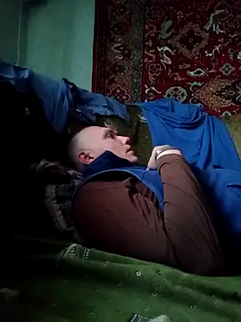 Pineapple04 online show from October 5, 2025, 4:22 am