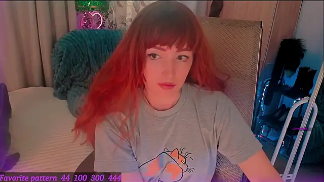 Toxic Ellies online show from April 17, 2026, 12:19 pm