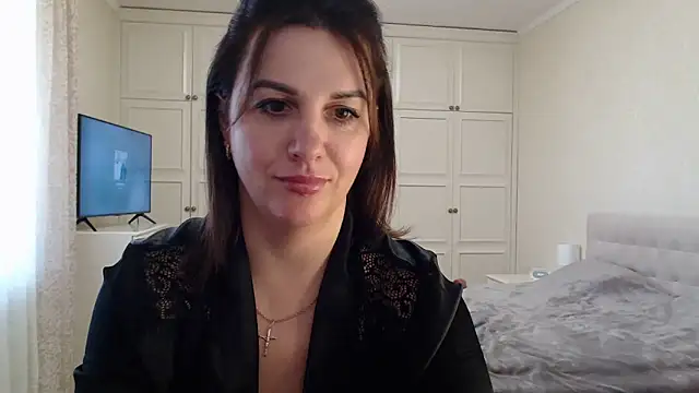 Dina0908 online show from February 26, 2025, 2:25 pm