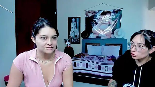 jeyloveebony online show from October 2, 2025, 1:40 pm