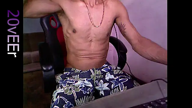 20vEEr online show from November 28, 2025, 6:10 pm