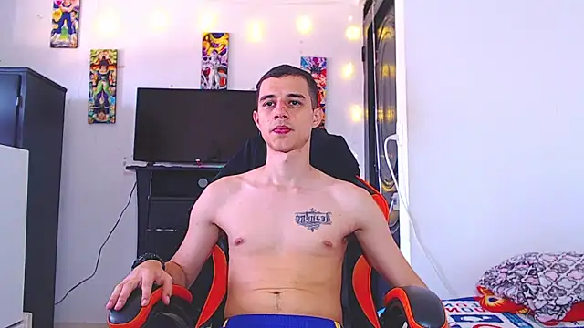 ADAM HOT online show from February 27, 2026, 9:37 pm