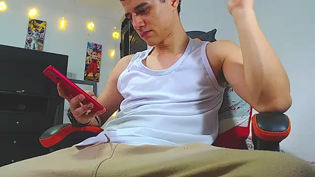 ADAM HOT online show from March 6, 2026, 9:22 pm