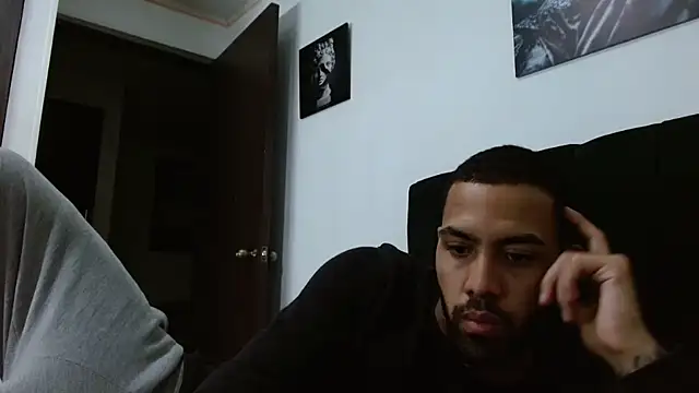 Hendry  online show from February 2, 2025, 2:17 am