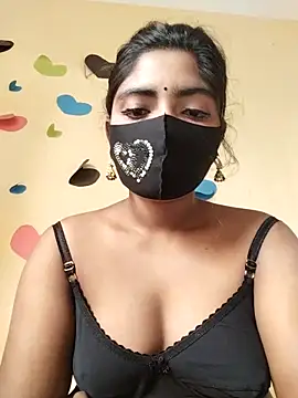 Snapshot of Lina-Rose chatting on March 1, 2025, 2:37 am Lina-Rose online show from March 1, 2025, 2:37 am