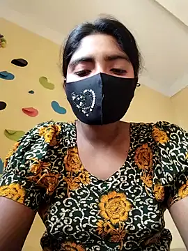 Snapshot of Lina-Rose chatting on March 8, 2025, 9:39 am Lina-Rose online show from March 8, 2025, 9:39 am