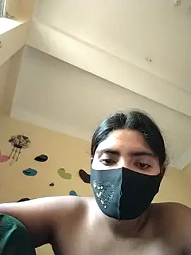 Snapshot of Lina-Rose chatting on March 15, 2025, 3:40 am Lina-Rose online show from March 15, 2025, 3:40 am