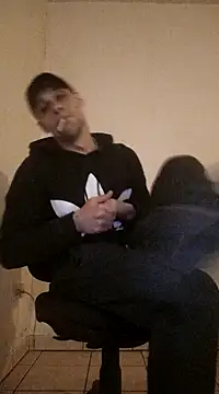 kx93 online show from February 21, 2025, 9:32 pm