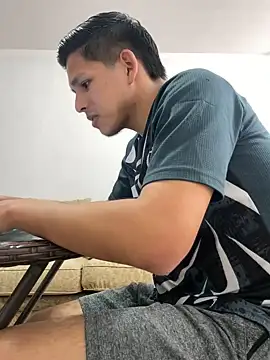 Dani202017 online show from January 7, 2025, 10:19 pm