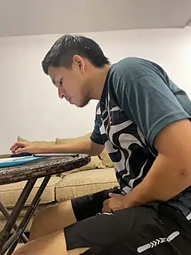 Dani202017 online show from March 6, 2025, 11:20 pm