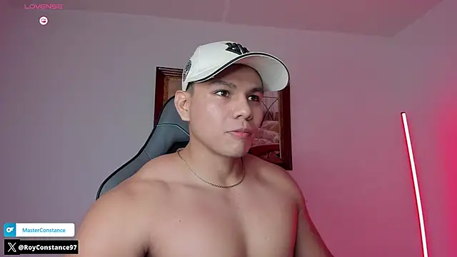 Snapshot of RoyConstance chatting on October 15, 2025, 3:17 am RoyConstance online show from October 15, 2025, 3:17 am