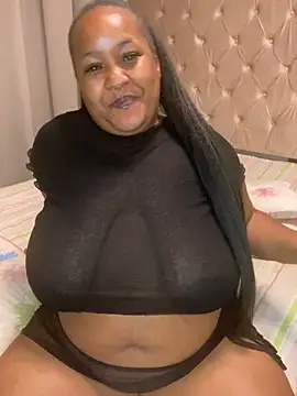 Missmoox24 online show from October 22, 2025, 2:34 am