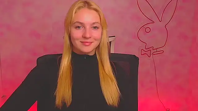Snapshot of Milka_kiss_ chatting on December 6, 2024, 1:29 am Milka kiss online show from December 6, 2024, 1:29 am