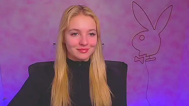 Snapshot of Milka_kiss_ chatting on December 14, 2024, 6:56 am Milka kiss online show from December 14, 2024, 6:56 am