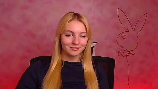 Snapshot of Milka_kiss_ chatting on December 22, 2024, 10:06 am Milka kiss online show from December 22, 2024, 10:06 am