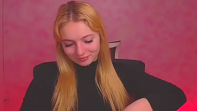 Snapshot of Milka_kiss_ chatting on December 28, 2024, 7:11 am Milka kiss online show from December 28, 2024, 7:11 am