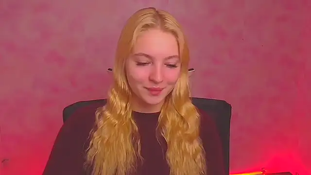 Snapshot of Milka_kiss_ chatting on January 10, 2025, 7:04 am Milka kiss online show from January 10, 2025, 7:04 am