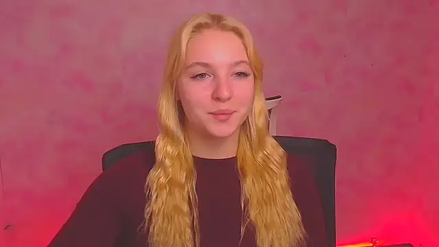 Snapshot of Milka_kiss_ chatting on January 10, 2025, 10:39 am Milka kiss online show from January 10, 2025, 10:39 am