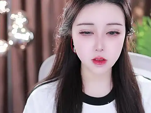 Qiaoqiao  online show from March 7, 2025, 8:02 am