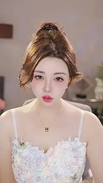 Qiaoqiao  online show from February 20, 2026, 8:27 am